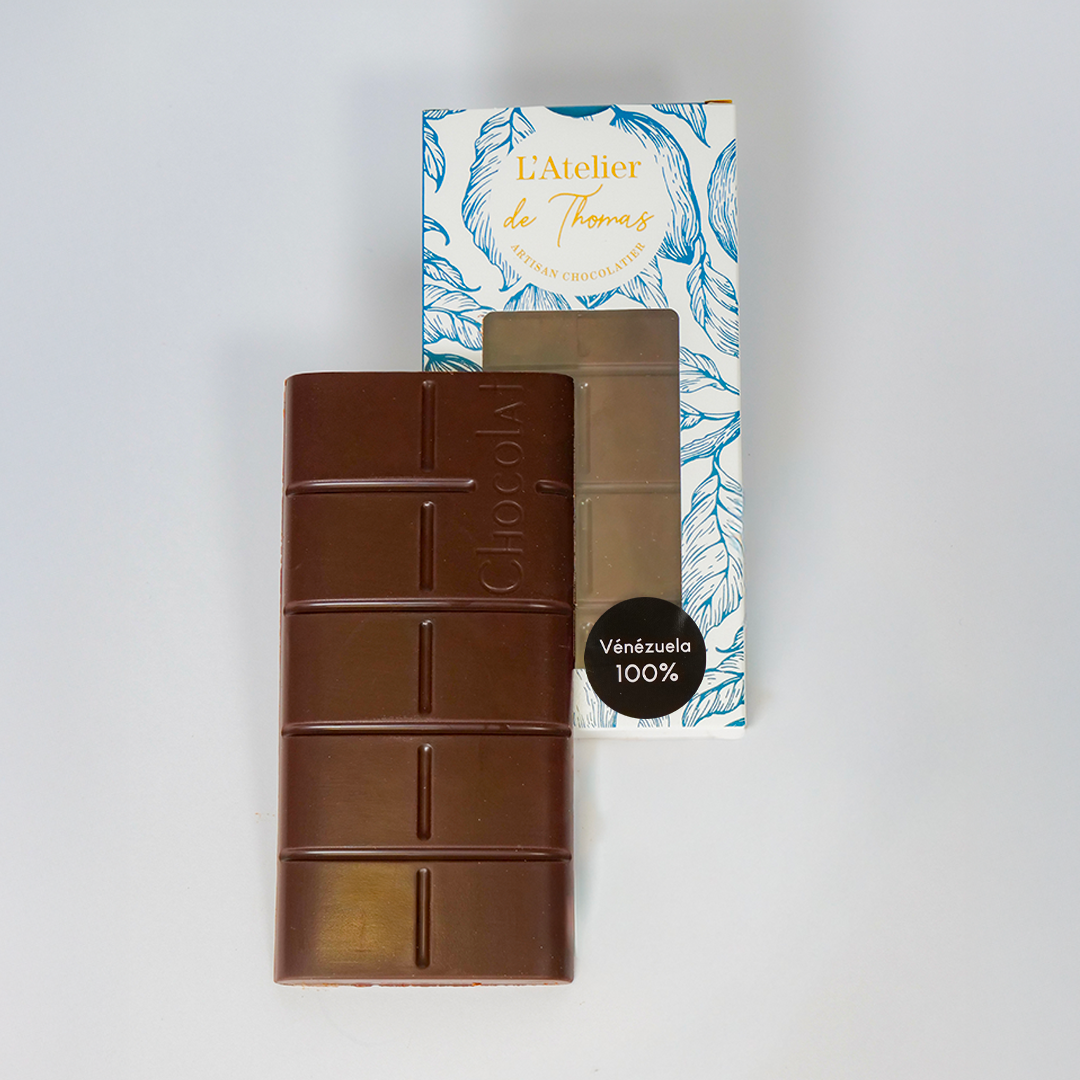 Tablette de chocolat noir artisanal fabriqué par l'Atelier de Thomas